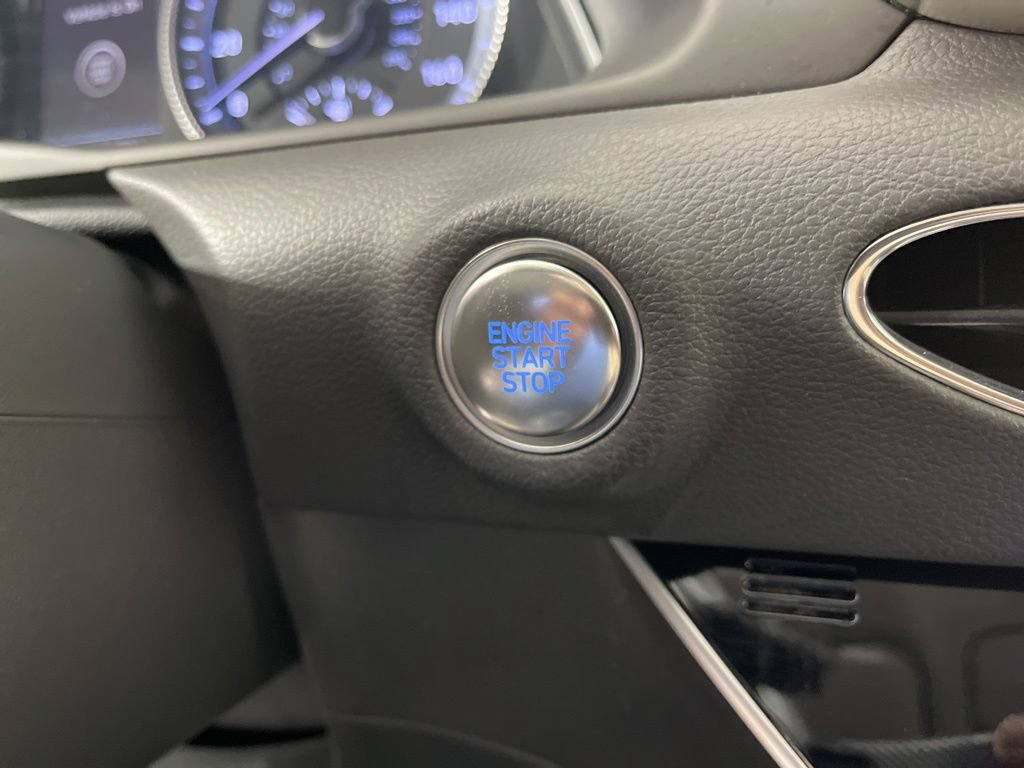 Used 2023 Hyundai Sonata SEL FWD image 30