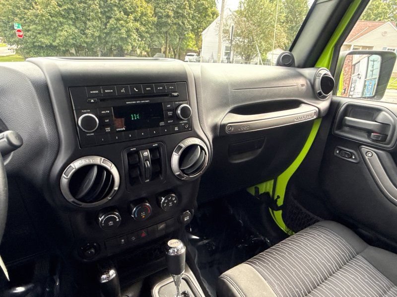 Used 2012 Jeep Wrangler Unlimited Sport AWD/4WD image 24