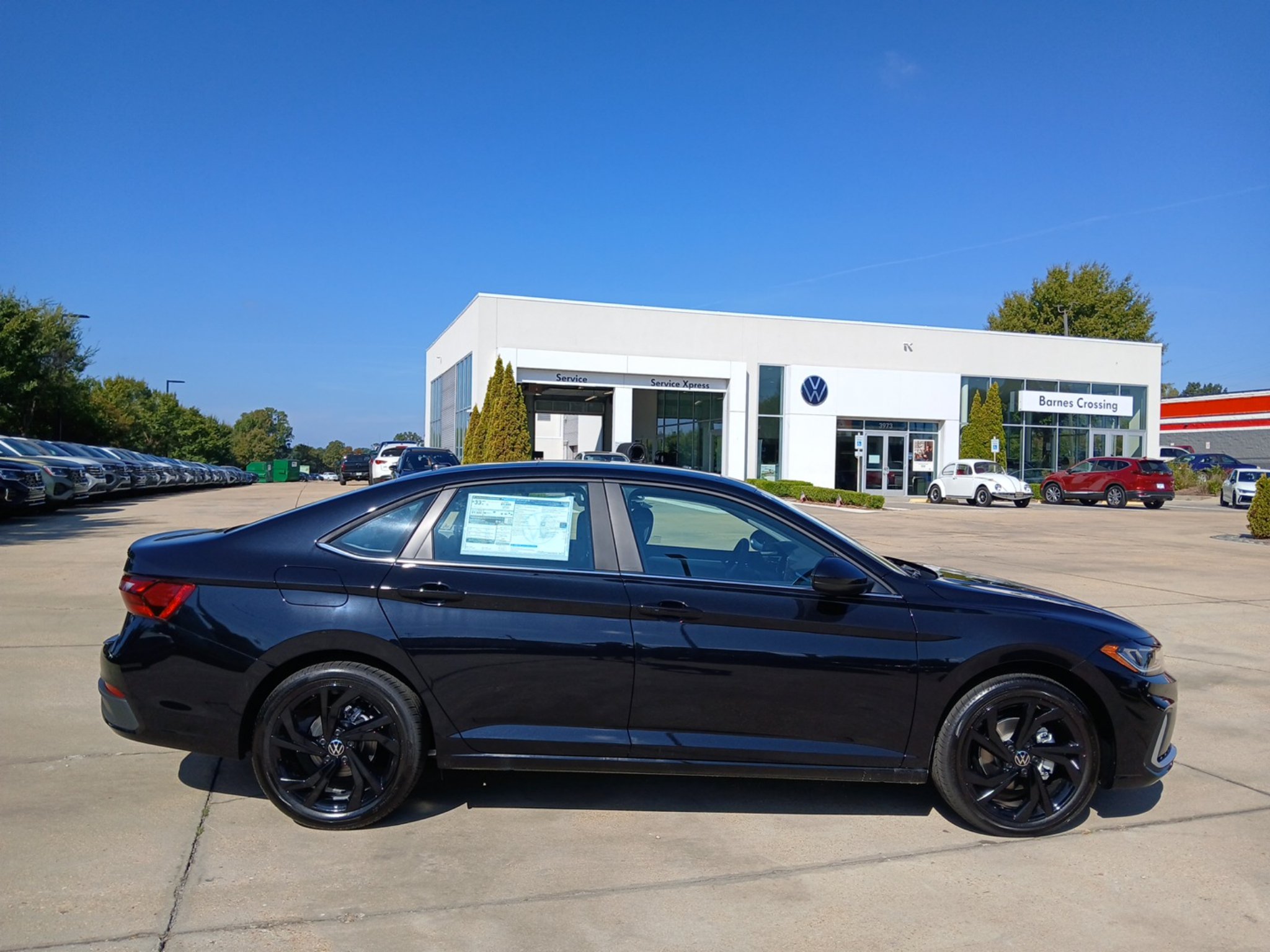 New 2027 Volkswagen Jetta SE FWD image 8