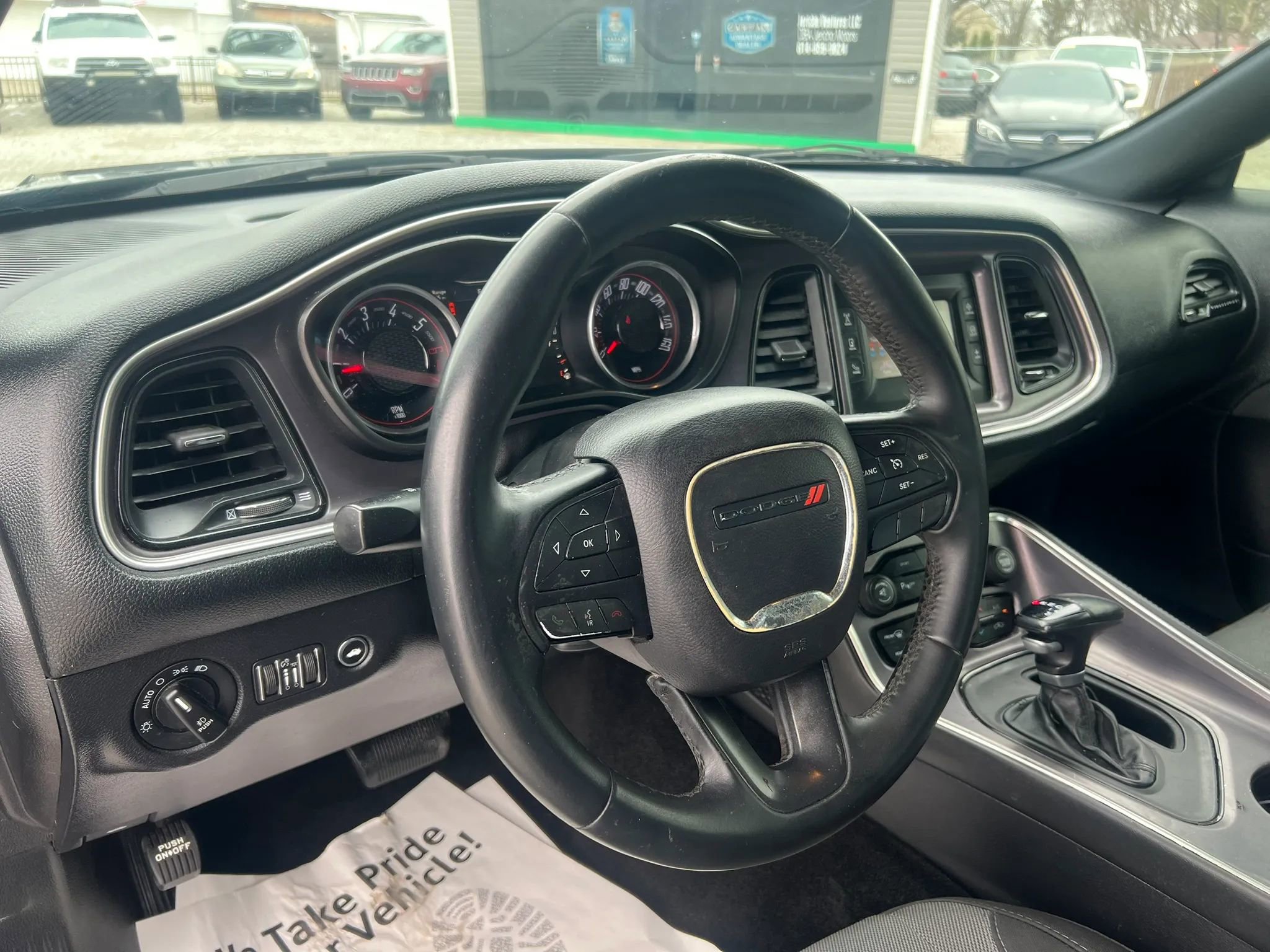 Used 2016 Dodge Challenger R/T w/ Driver Convenience Group image 14