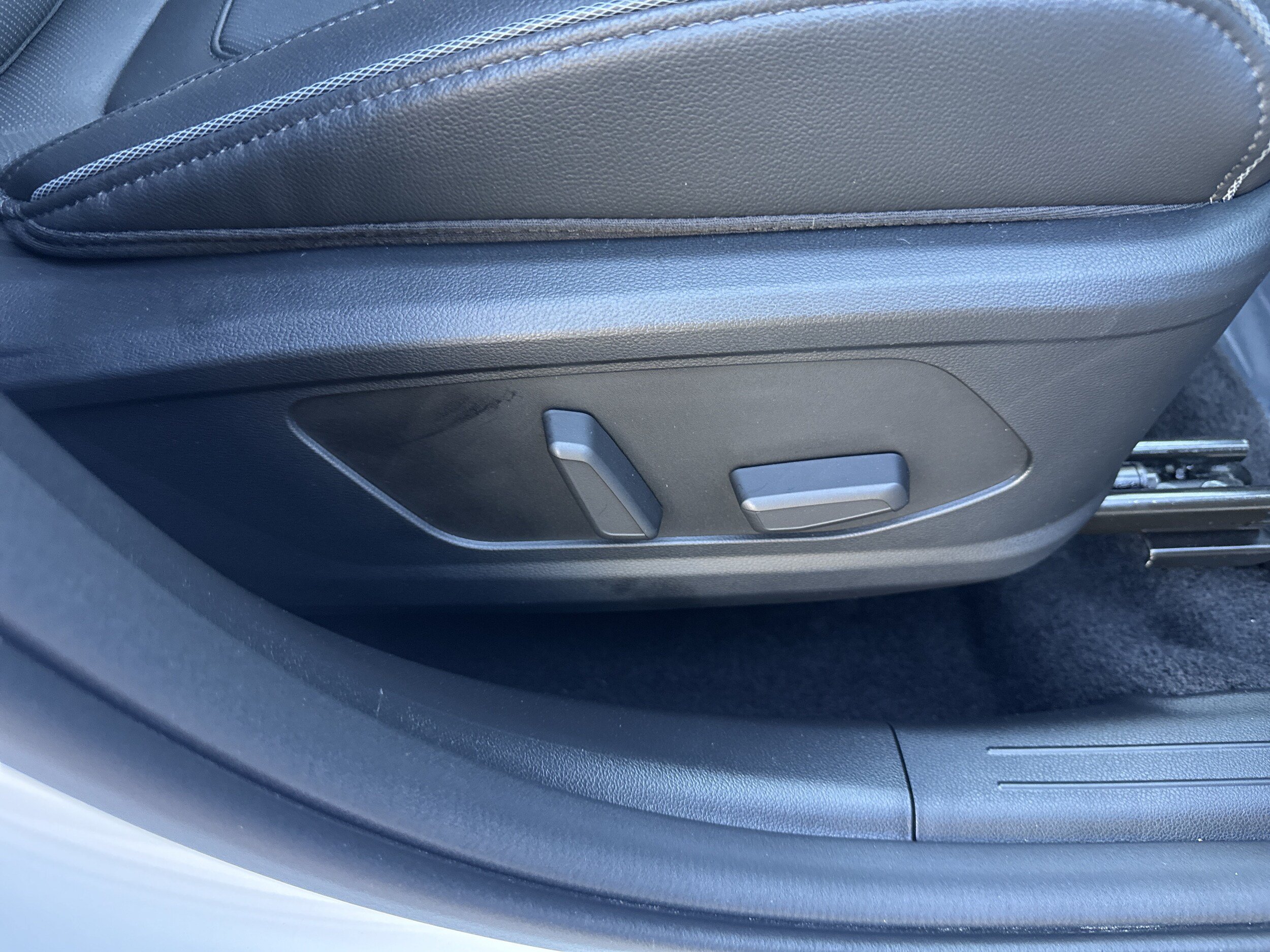 Used 2026 Hyundai Tucson Limited AWD/4WD image 17