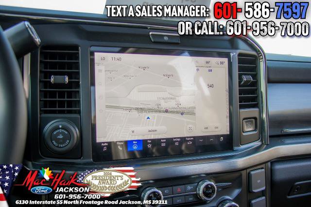 New 2026 Ford F250 Lariat w/ Black Appearance Package image 18