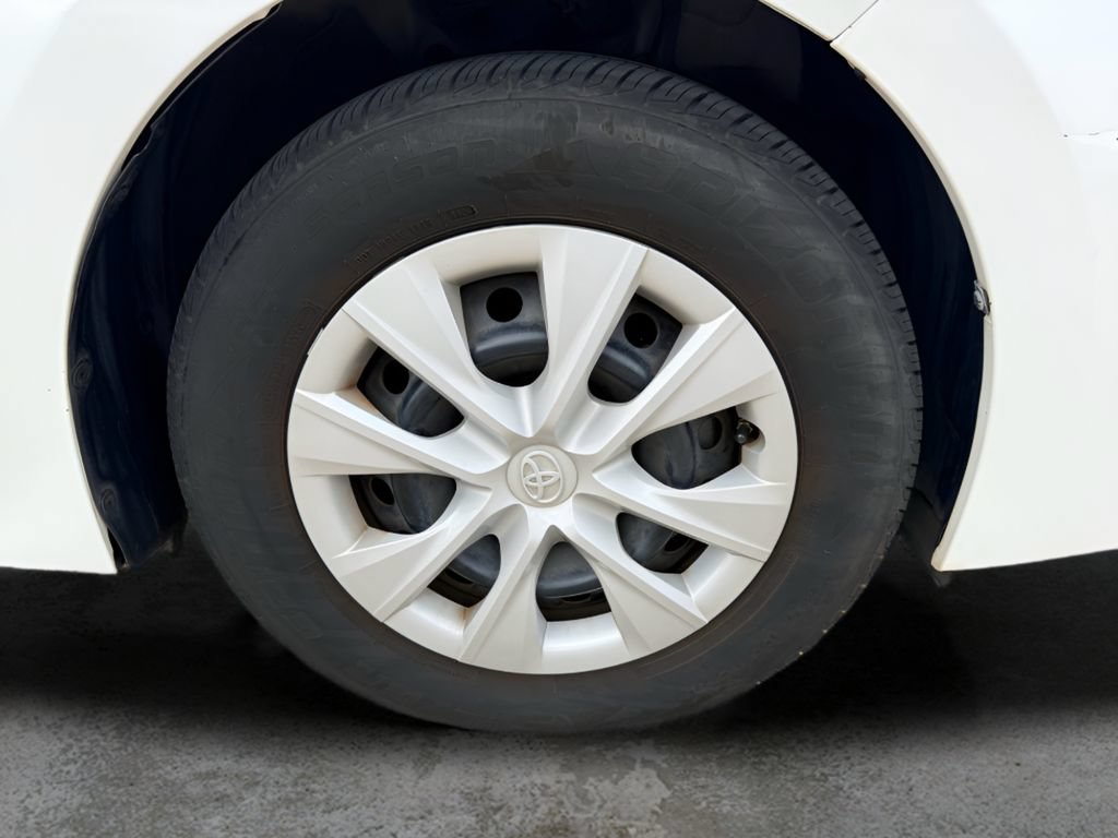 Used 2019 Toyota Corolla L FWD image 29