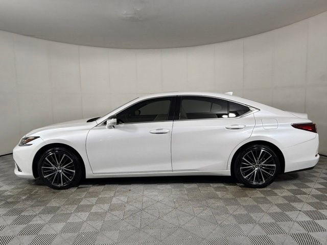 Certified 2024 Lexus ES 350 w/ Premium Package FWD image 3