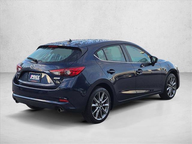 Used 2018 MAZDA MAZDA3 Touring FWD image 5