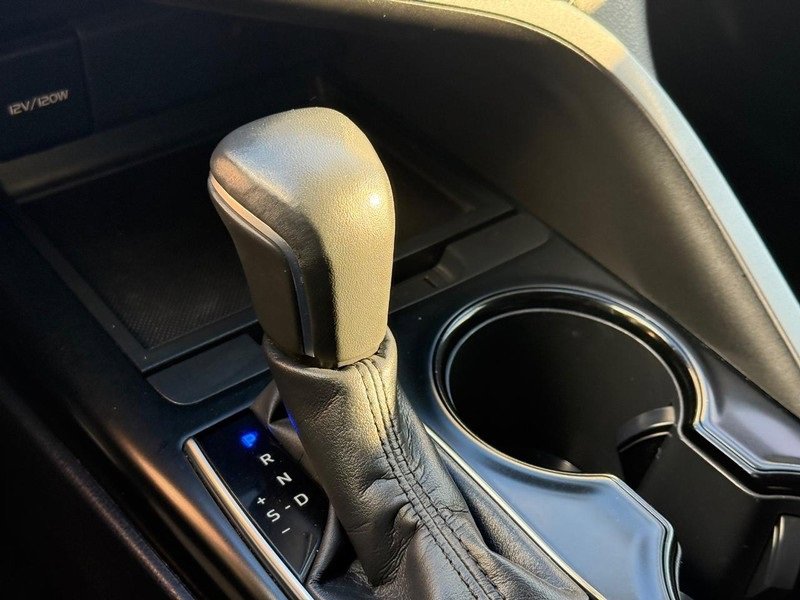 Used 2019 Toyota Camry SE image 28