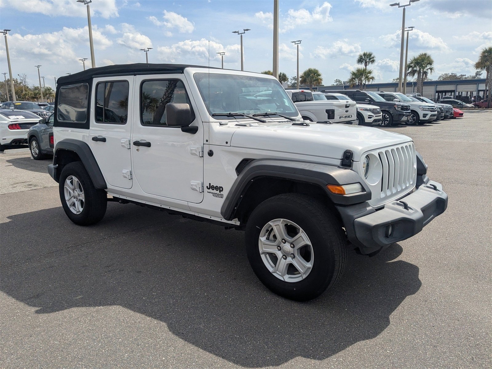 Used 2021 Jeep Wrangler Unlimited Sport image 2