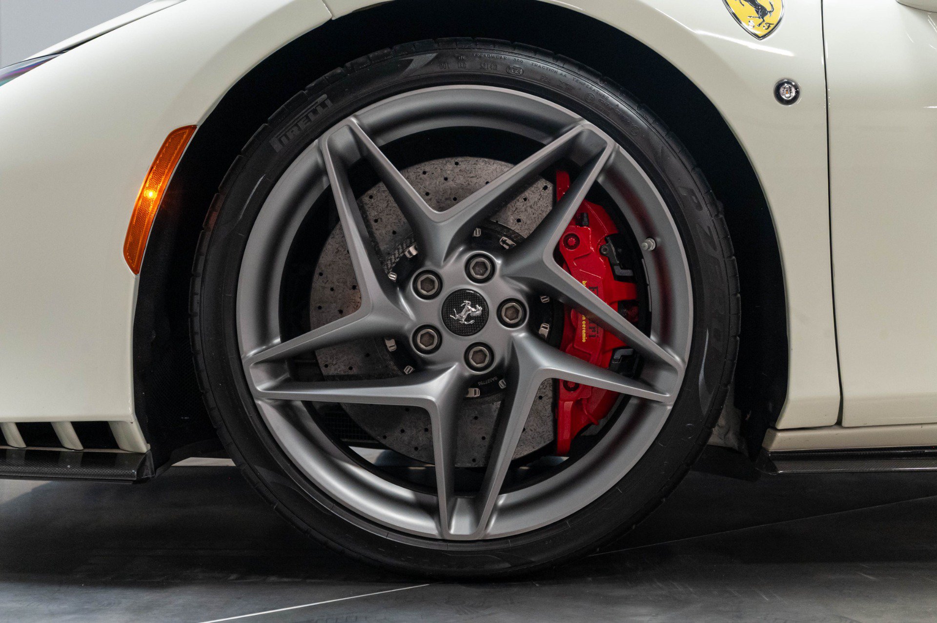 Used 2021 Ferrari F8 Tributo RWD image 51