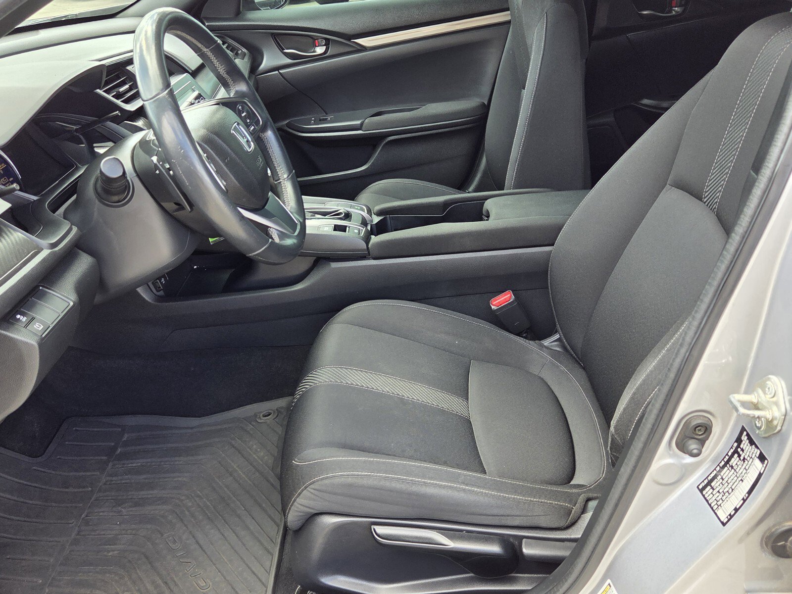 Used 2018 Honda Civic Sport image 4