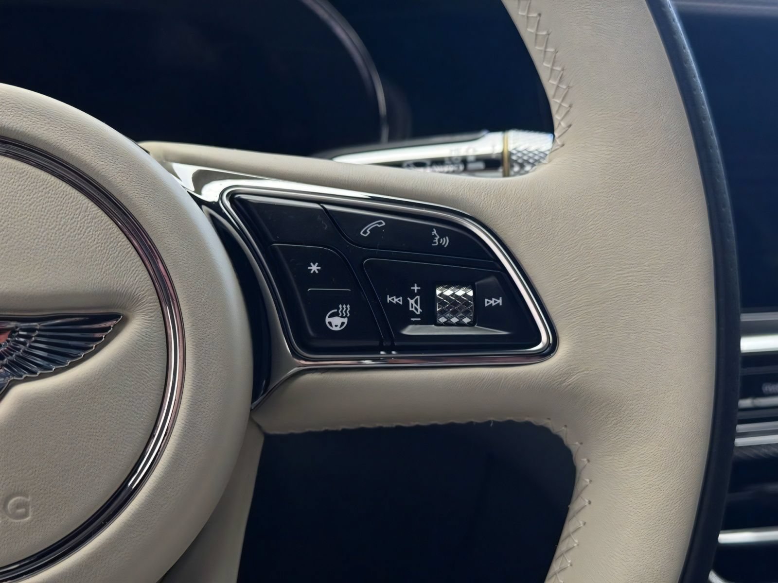 New 2026 Bentley Flying Spur Plug-In Hybrid AWD/4WD image 39