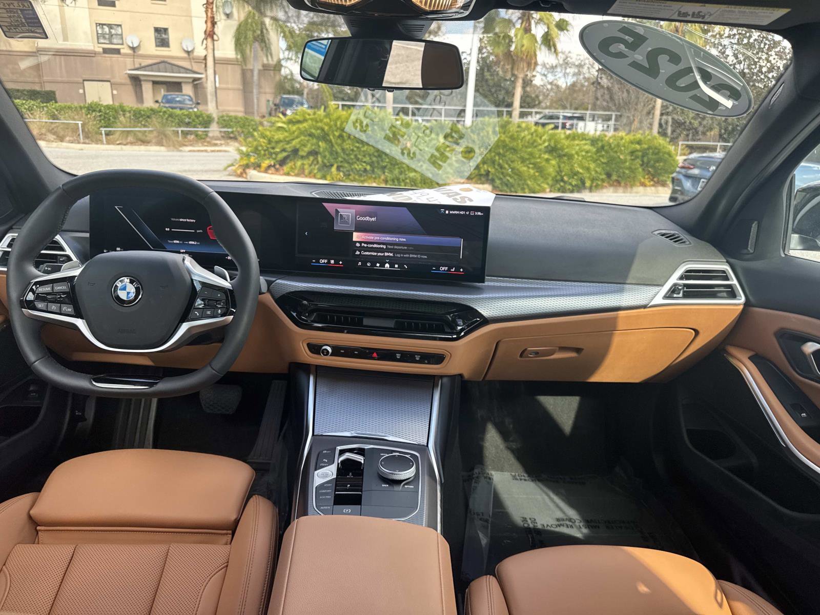 Certified 2025 BMW 330i 330i w/ Convenience Package image 14