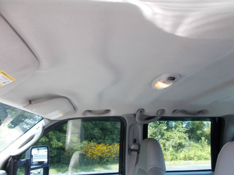 Used 2004 Ford F350 Lariat AWD/4WD image 30