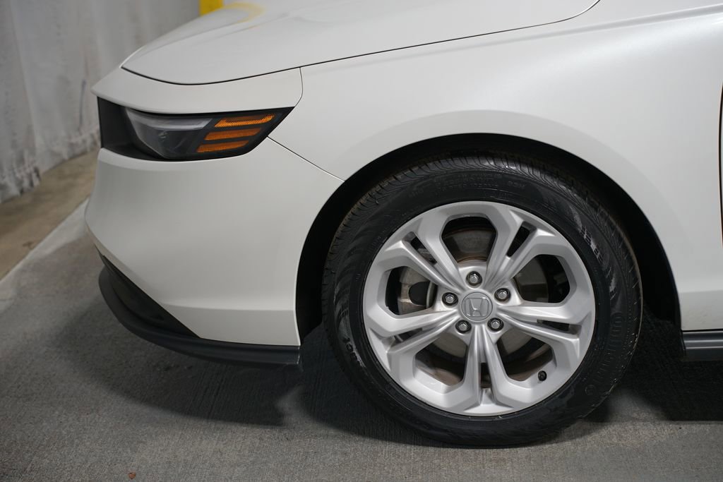 Used 2025 Honda Accord LX image 5