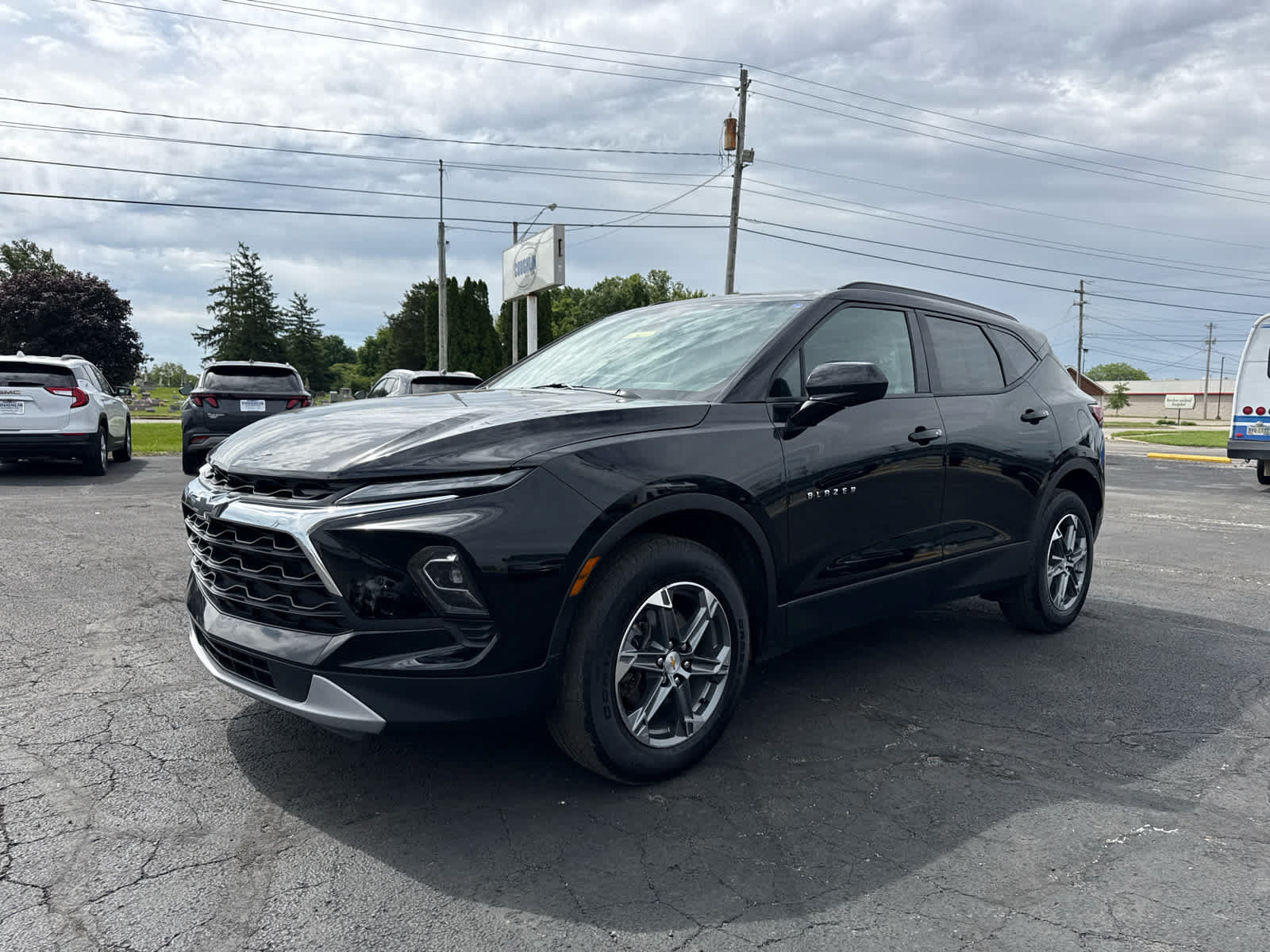 Certified 2024 Chevrolet Blazer LT w/ Convenience Package FWD image 1