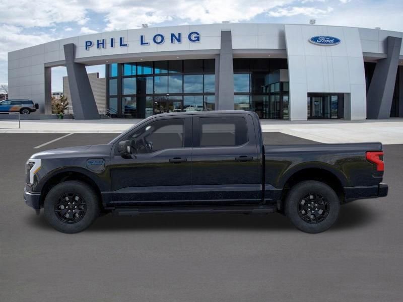 New 2025 Ford F150 Lightning XLT image 3