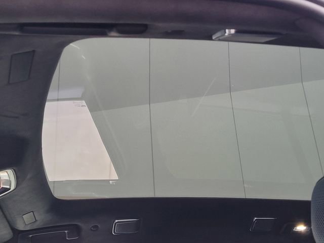 New 2025 Cadillac Escalade IQ Sport 2 w/ LPO, ONYX Package image 14