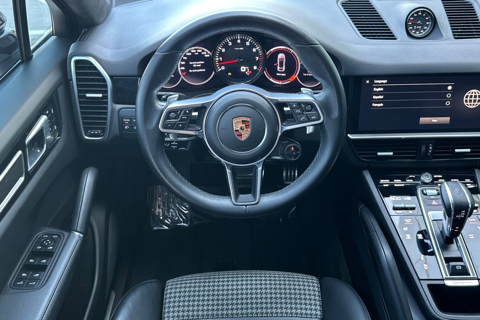 Certified 2023 Porsche Cayenne S AWD/4WD image 14