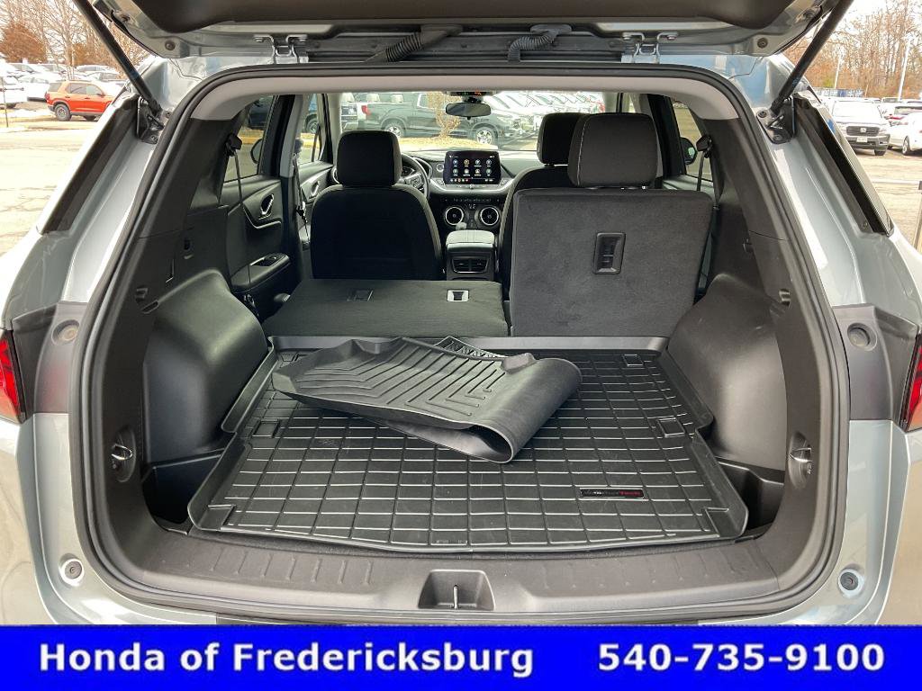 Used 2025 Chevrolet Blazer LT image 24