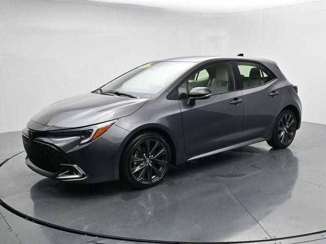 Used 2026 Toyota Corolla XSE FWD image 4