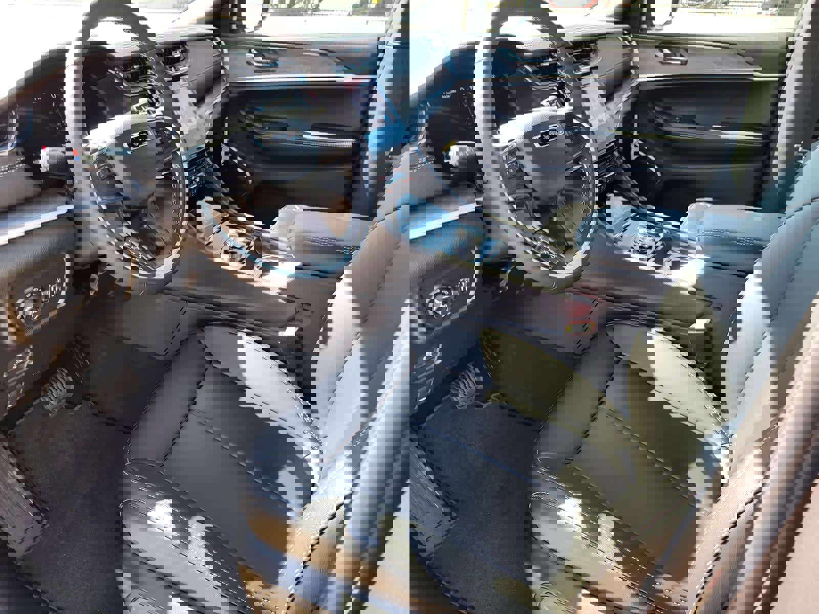 New 2025 Jeep Grand Cherokee L Limited w/ Black Appearance Package image 15