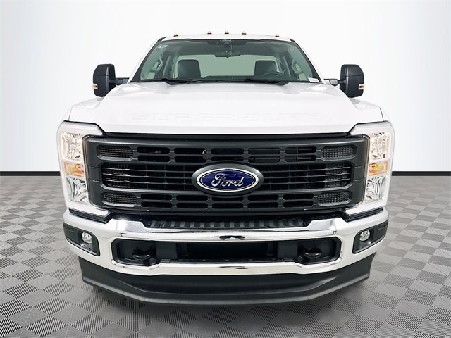 New 2025 Ford F250 XL w/ XL Chrome Package image 2