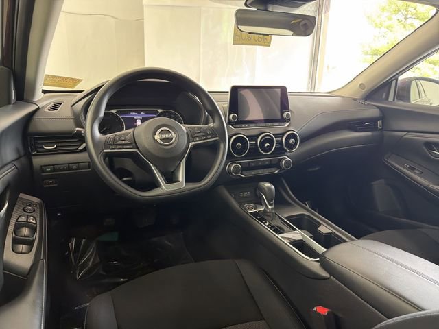 Used 2024 Nissan Sentra SV image 17
