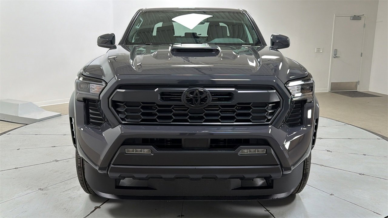 New 2026 Toyota Tacoma TRD Sport image 2