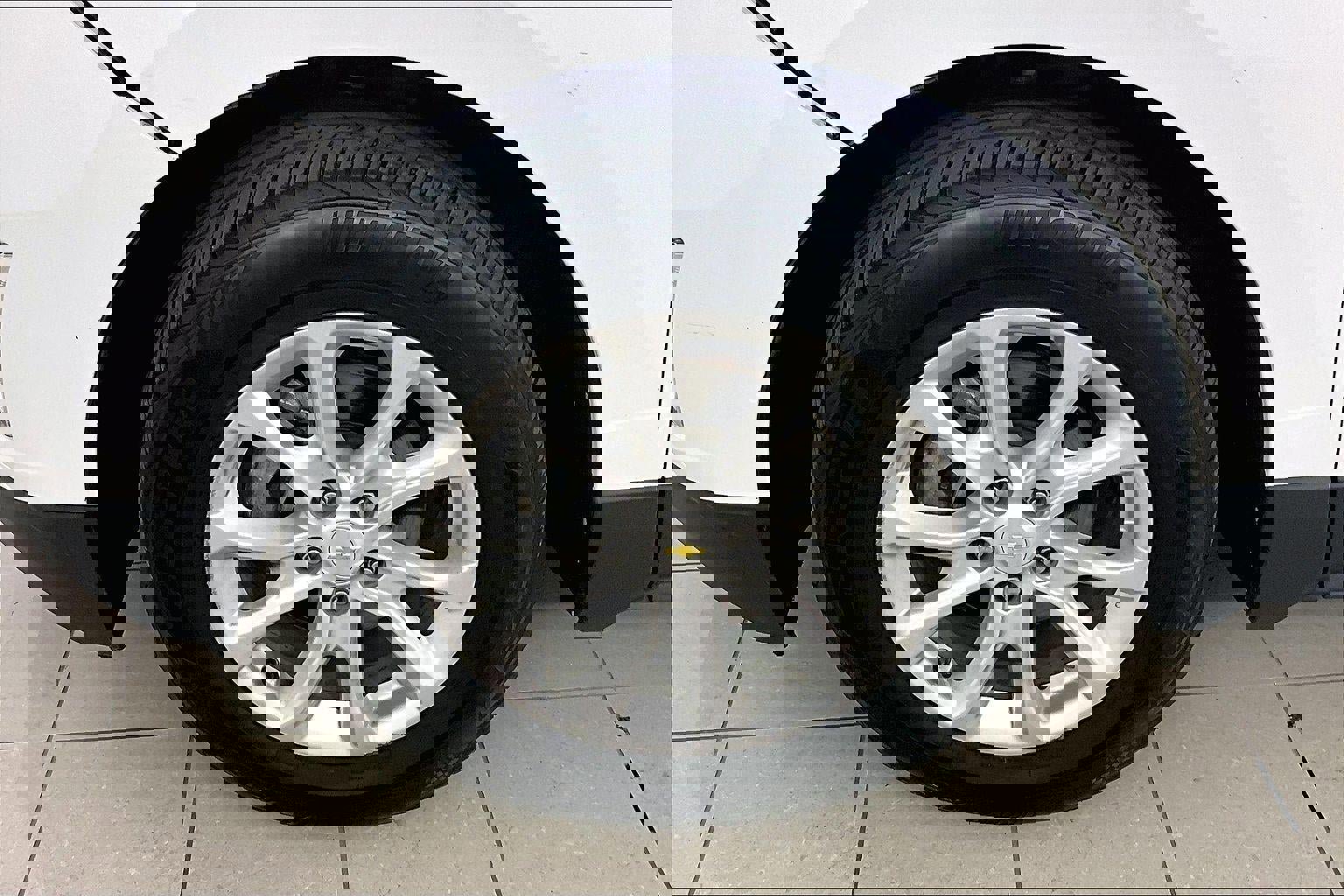 Used 2018 Chevrolet Equinox LT image 34