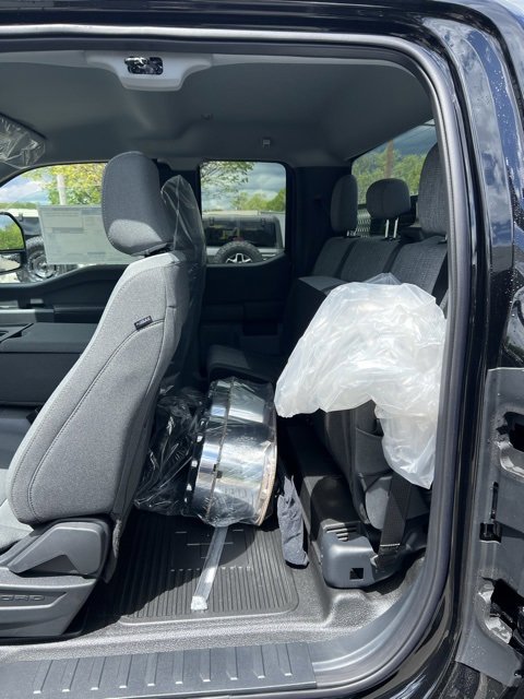 New 2025 Ford F450 XLT w/ XLT Value Package AWD/4WD image 21