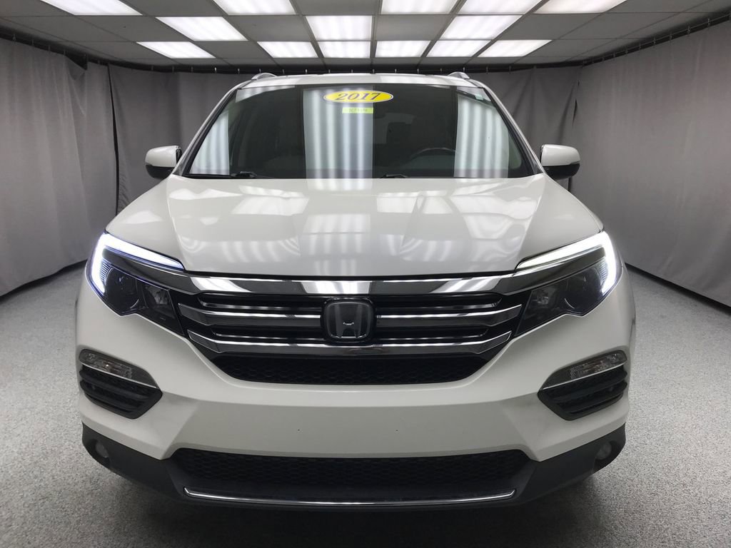 Used 2017 Honda Pilot Elite image 6