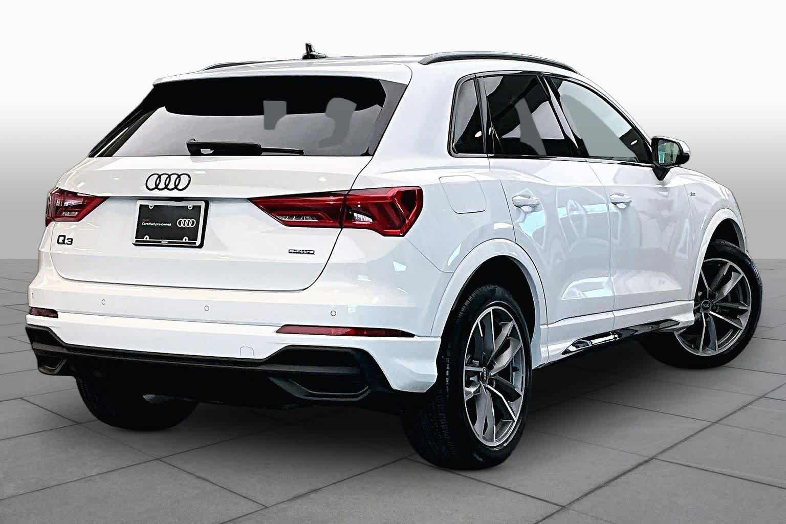 Certified 2023 Audi Q3 2.0T Premium w/ Black Optic Sport Package AWD/4WD image 13