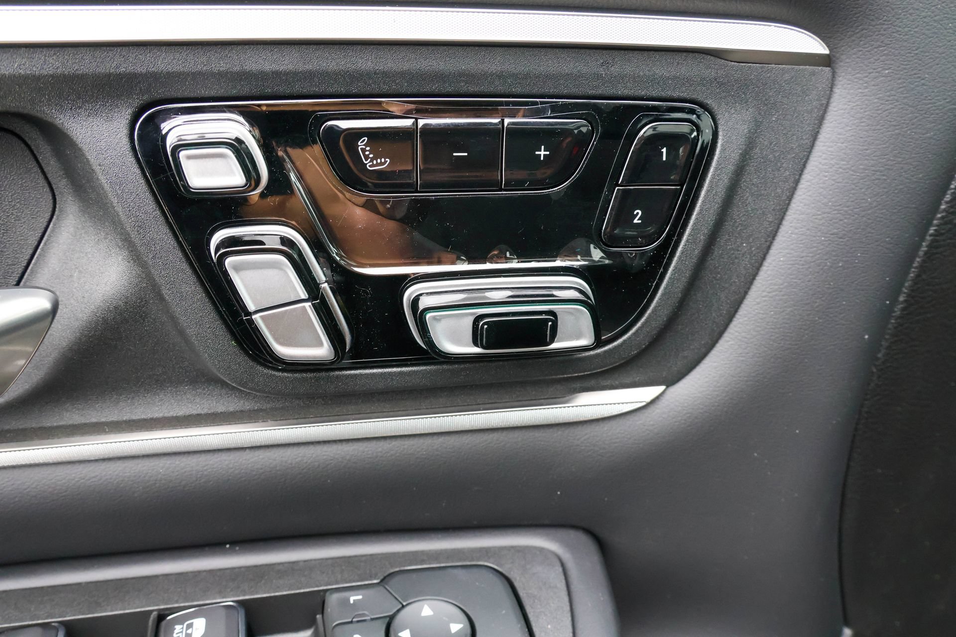 New 2026 RAM 1500 Tungsten AWD/4WD image 7