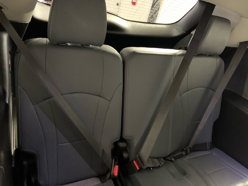 Used 2019 Buick Enclave Premium w/ Experience Buick Package image 14