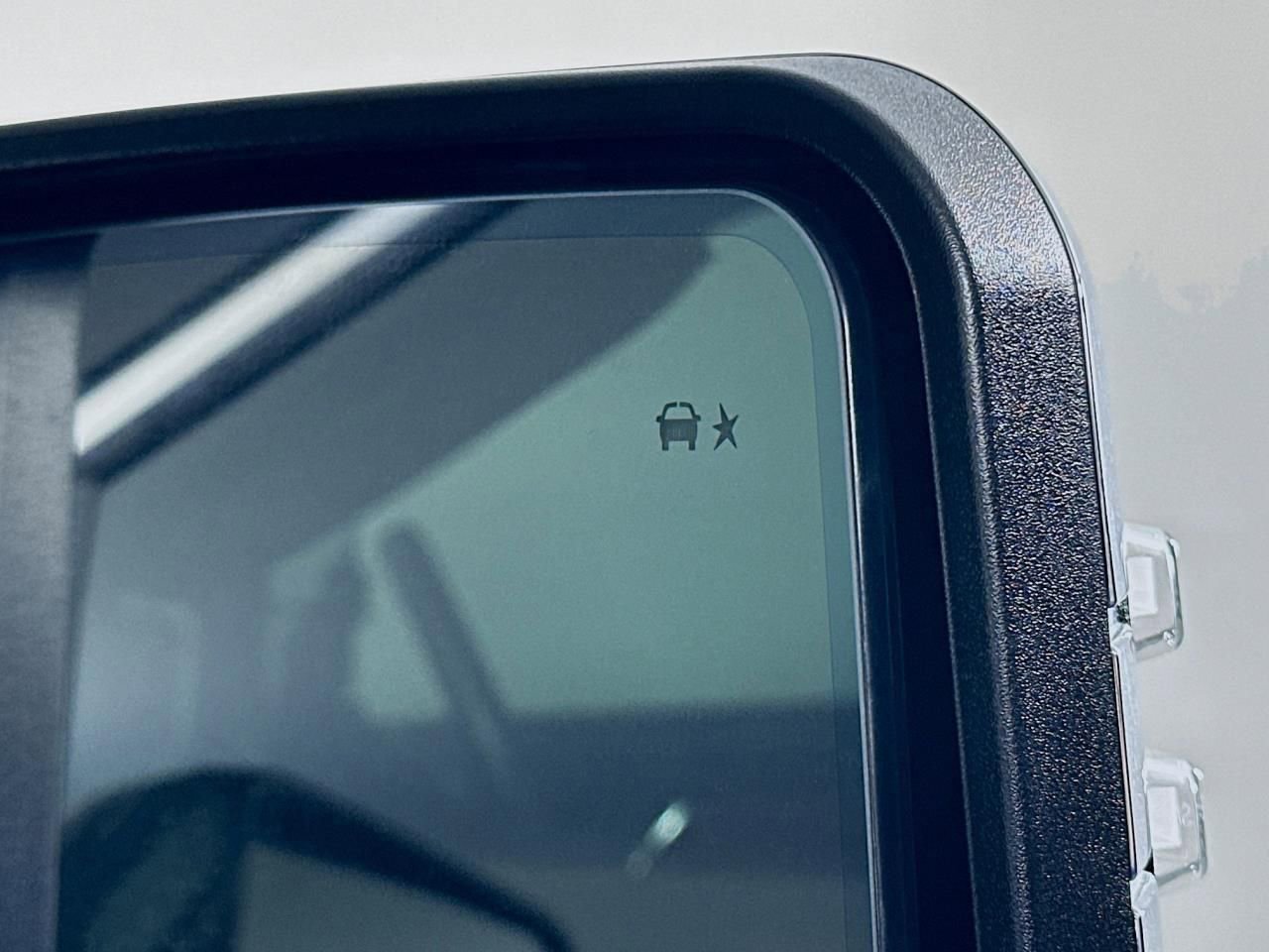 Used 2024 GMC Sierra 3500 Denali Ultimate image 10