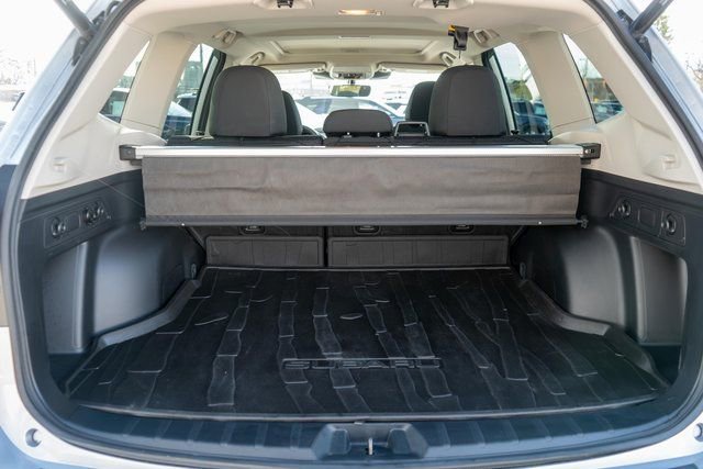 Used 2023 Subaru Forester Premium image 11