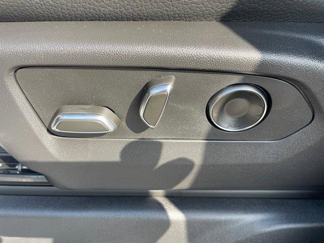 New 2025 GMC Sierra 2500 Denali w/ Denali Reserve Package image 15