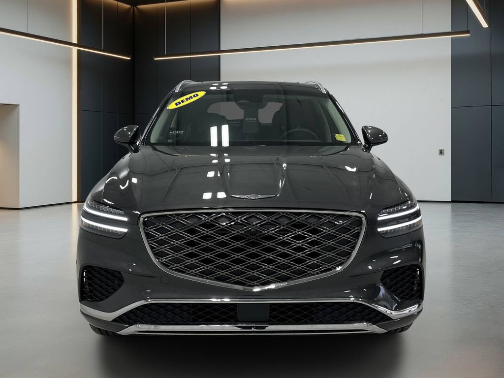 Certified 2026 Genesis GV70 2.5T Advanced AWD/4WD image 6