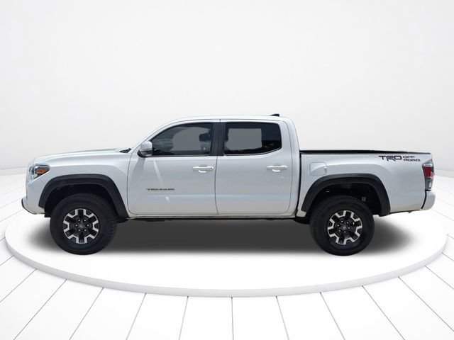 Used 2022 Toyota Tacoma TRD Off-Road w/ Technology Package RWD image 7