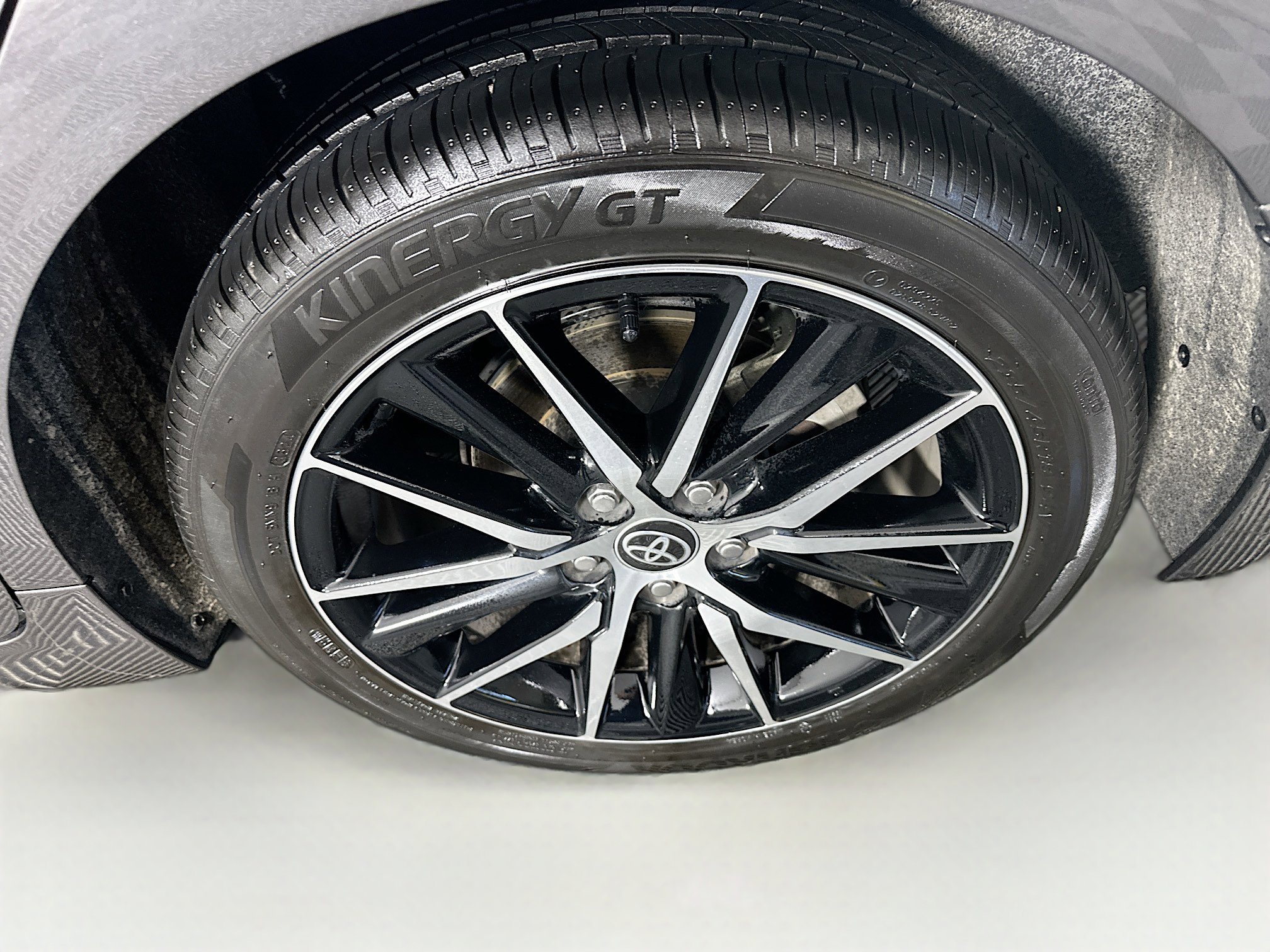 Used 2023 Toyota Camry SE image 11