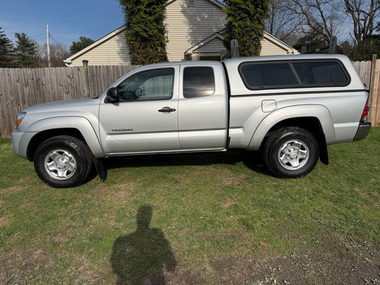 Used 2010 Toyota Tacoma 4x4 Access Cab image 1