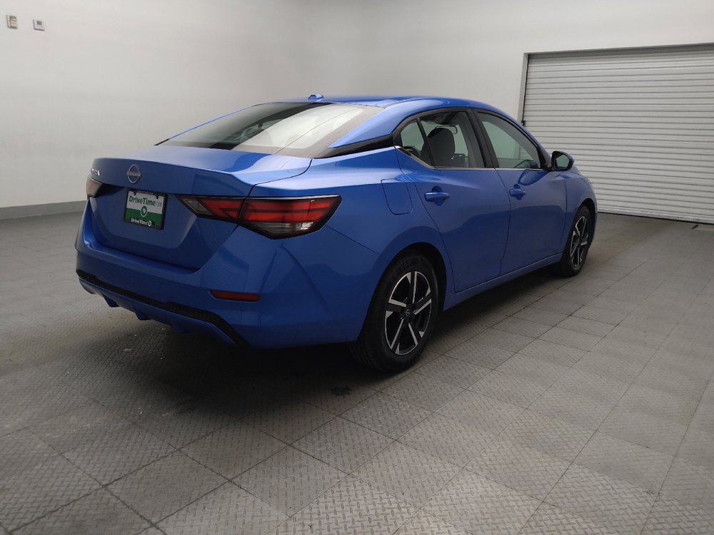 Used 2025 Nissan Sentra SV FWD image 9