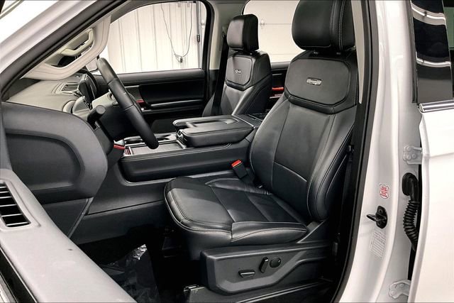 Used 2025 Ford Expedition Max Platinum image 24