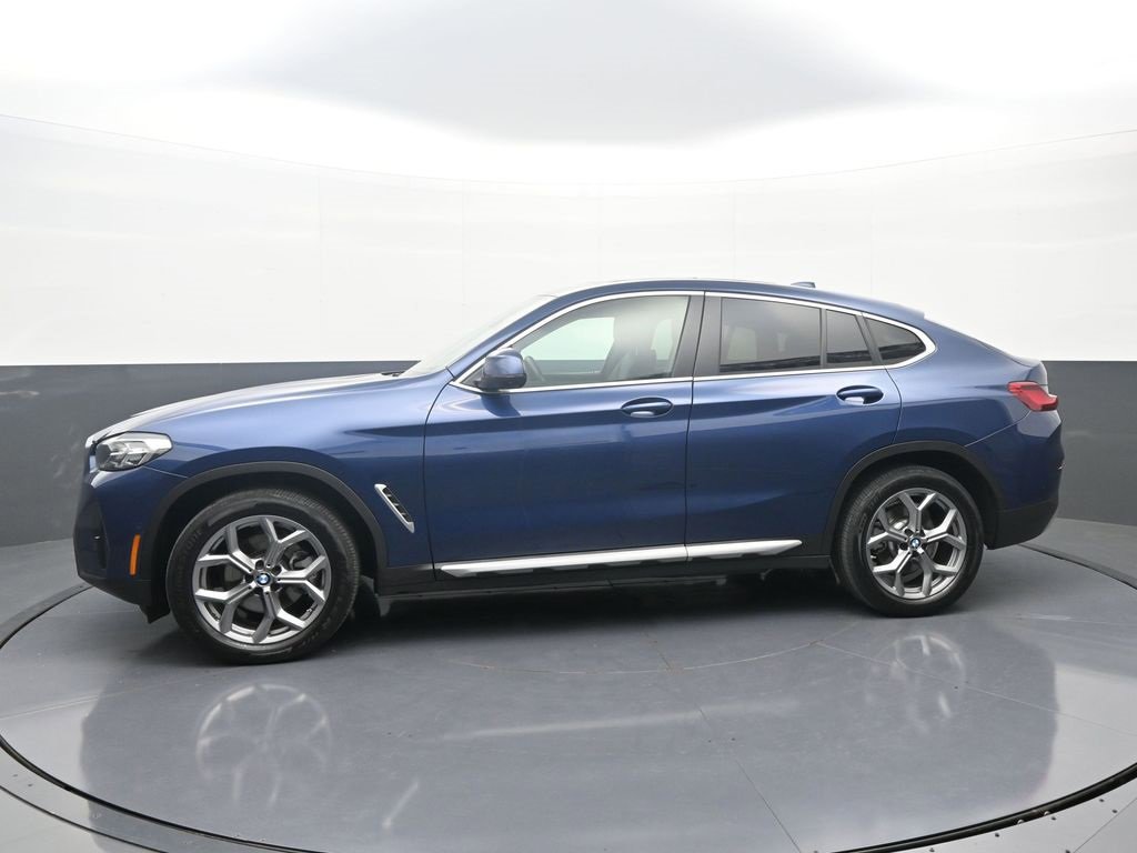 Used 2024 BMW X4 xDrive30i image 4