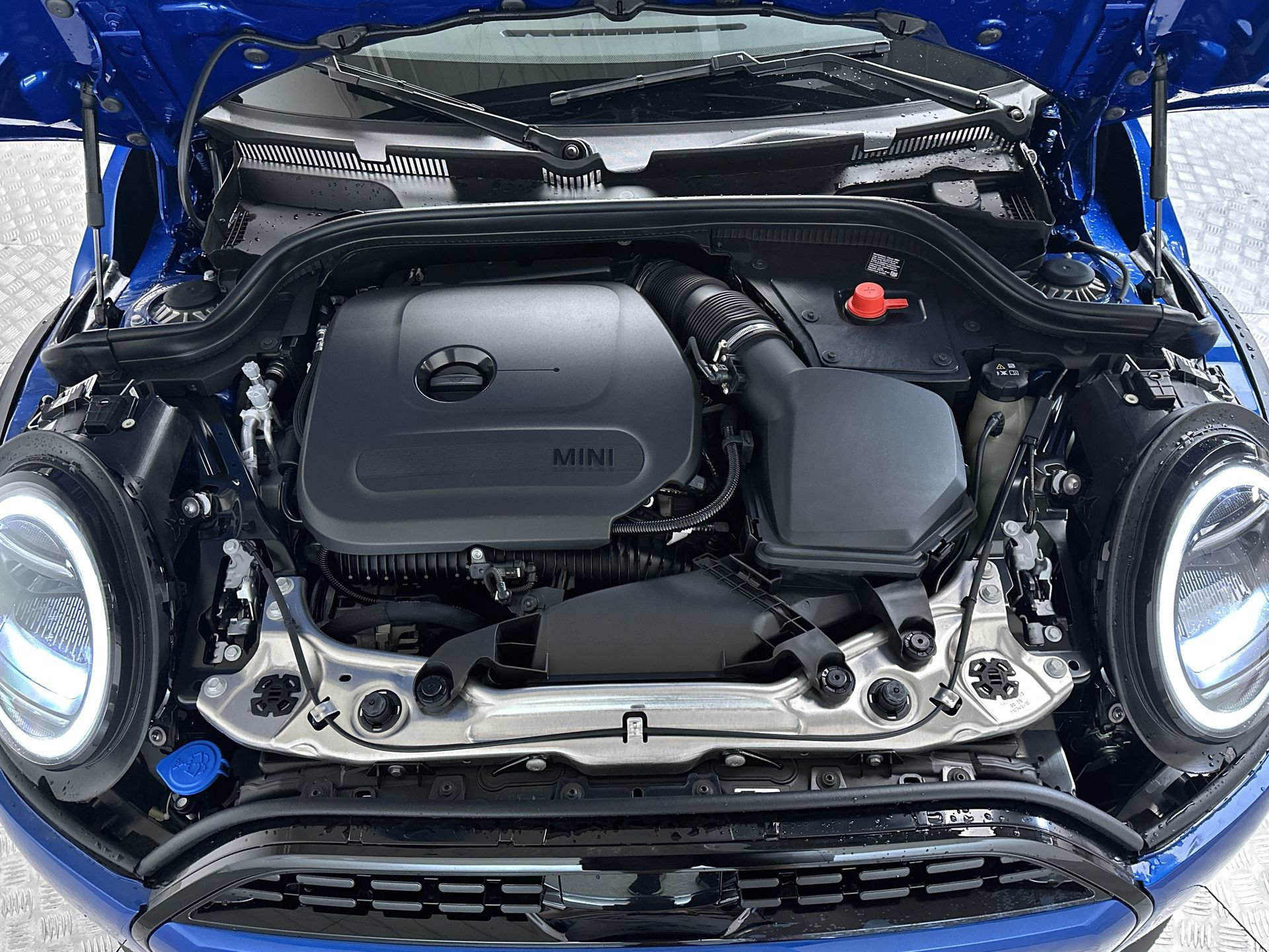 Used 2026 MINI Cooper 2-Door Hardtop FWD image 27