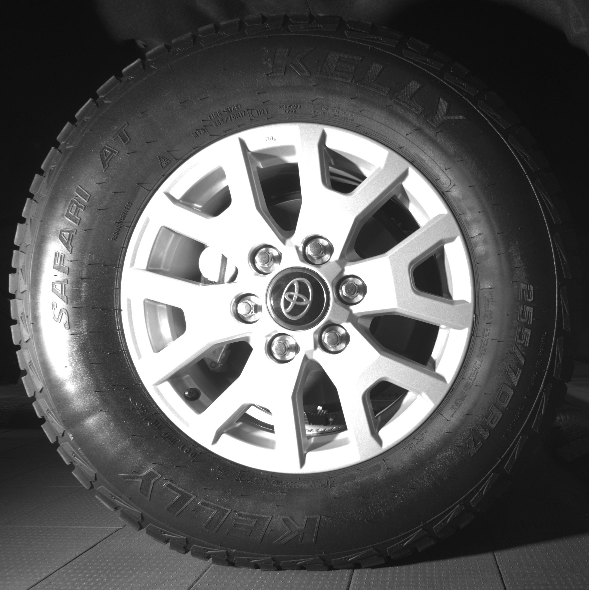 Certified 2024 Toyota Tacoma SR AWD/4WD image 11