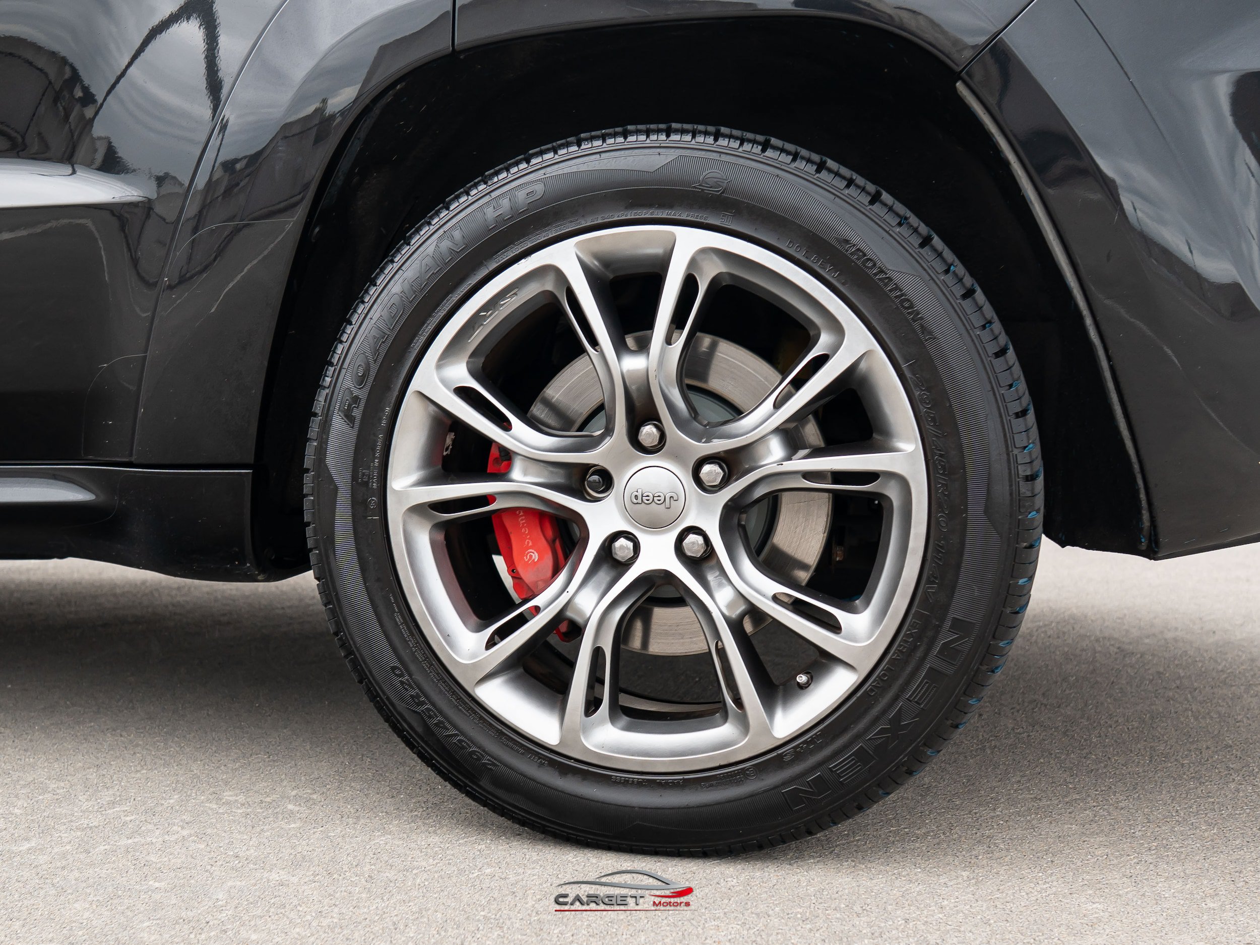 Used 2012 Jeep Grand Cherokee SRT8 w/ Luxury Group II AWD/4WD image 11