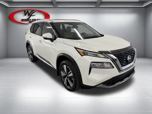 Used 2023 Nissan Rogue SL w/ SL Premium Package FWD image 3