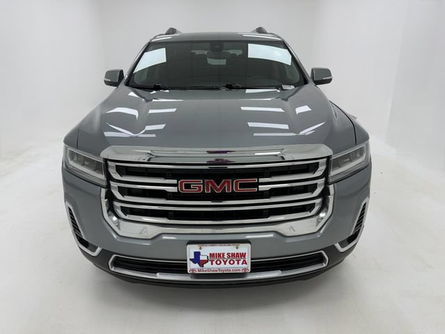 Used 2023 GMC Acadia SLT w/ Preferred Package FWD image 3
