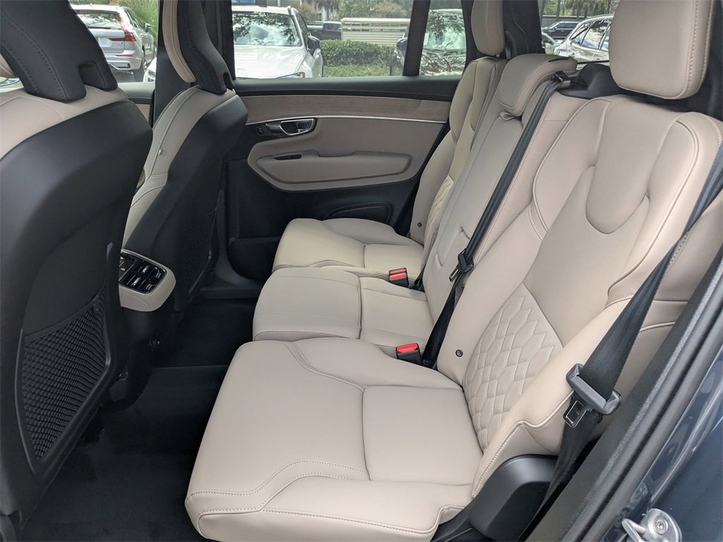 New 2026 Volvo XC90 B6 Plus w/ Protection Package Premier image 15