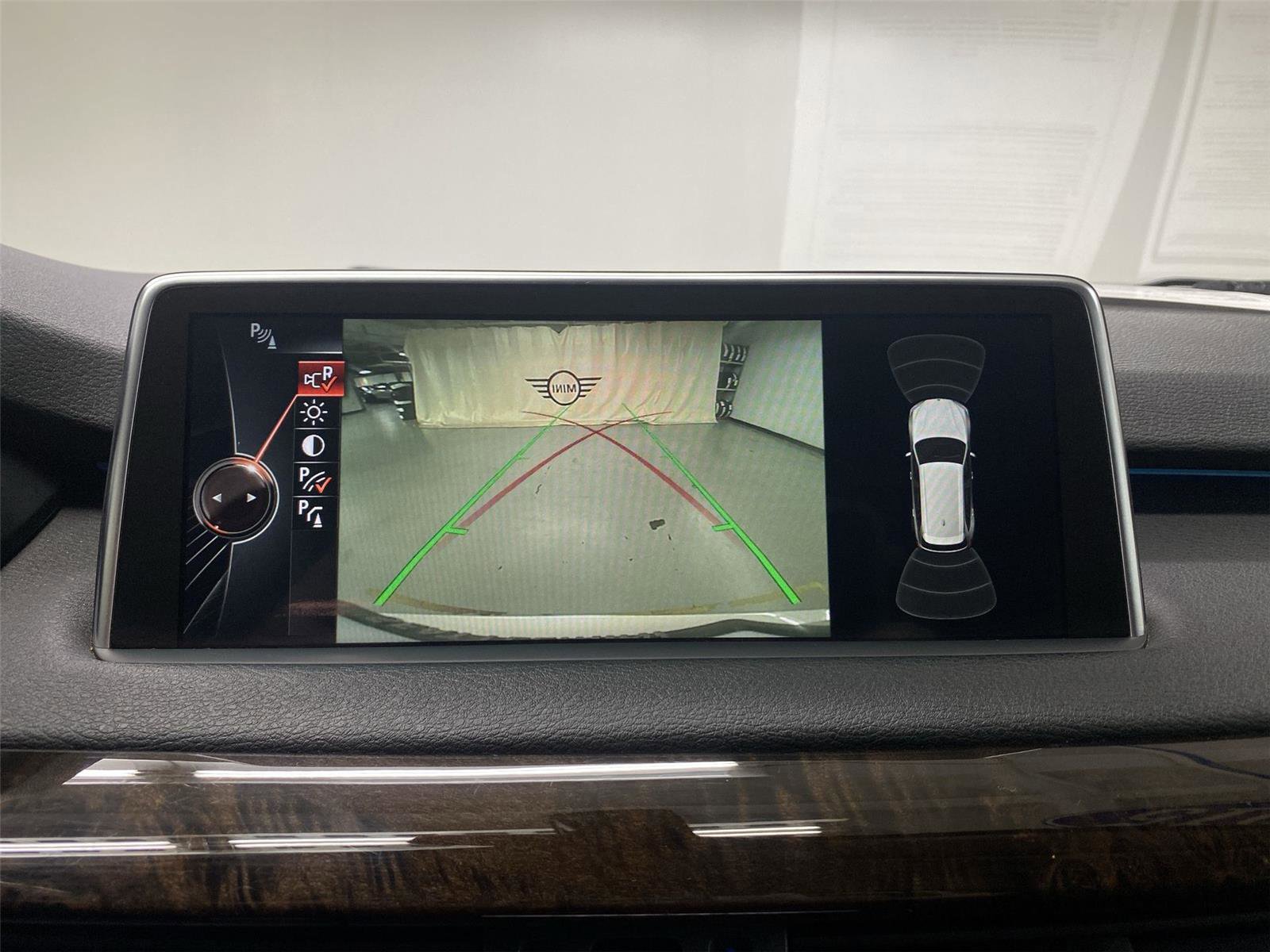 Used 2015 BMW X5 xDrive35d image 28